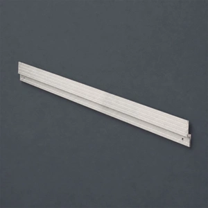 Wall Bar 895mm